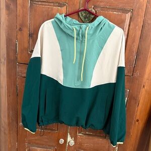 Old Navy Active Breathe On Pullover